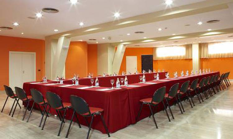 Salón Convenciones+Exposiciones Hotel Ilunion Islantilla Huelva Salón Convenciones+Exposiciones Hotel Ilunion Islantilla Huelva